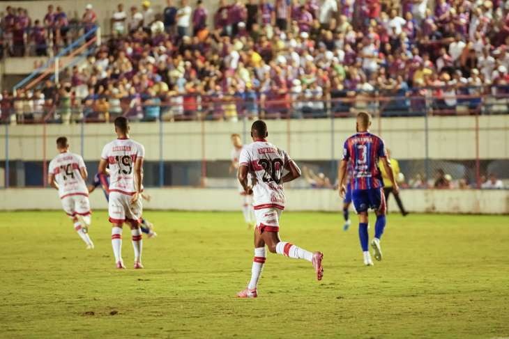 CRB estreia com empate fora de casa e mira reação no Rei Pelé