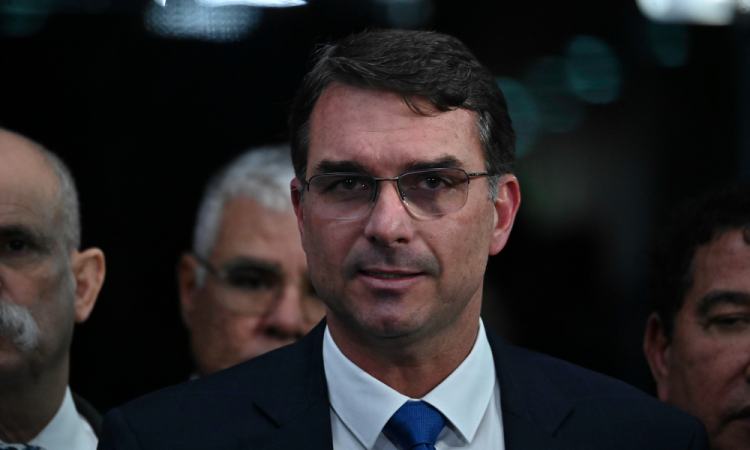Flávio diz que rejeição de Messias aconteceu porque Lula ‘trata mal o Legislativo’