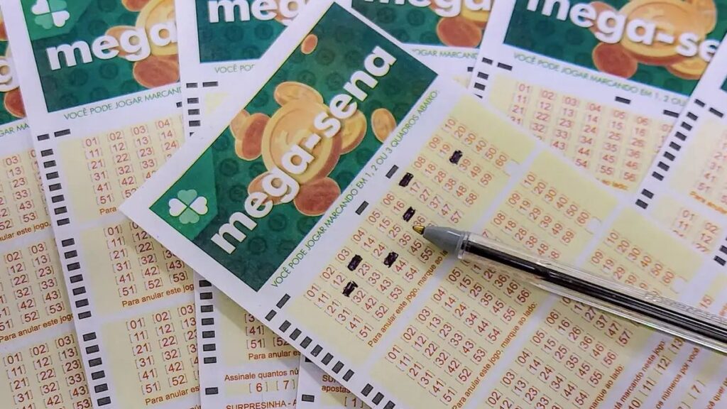Mega-Sena acumula e prêmio principal vai para R$ 45 milhões
