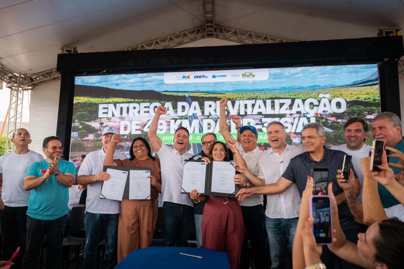 Ministério dos Transportes e Governo de Alagoas entregam revitalização da BR-316 em Canapi