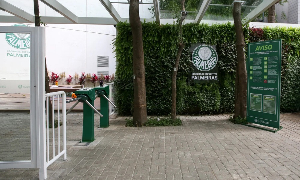 Polícia investiga caso de estupro com criança de 4 anos na sede social do Palmeiras